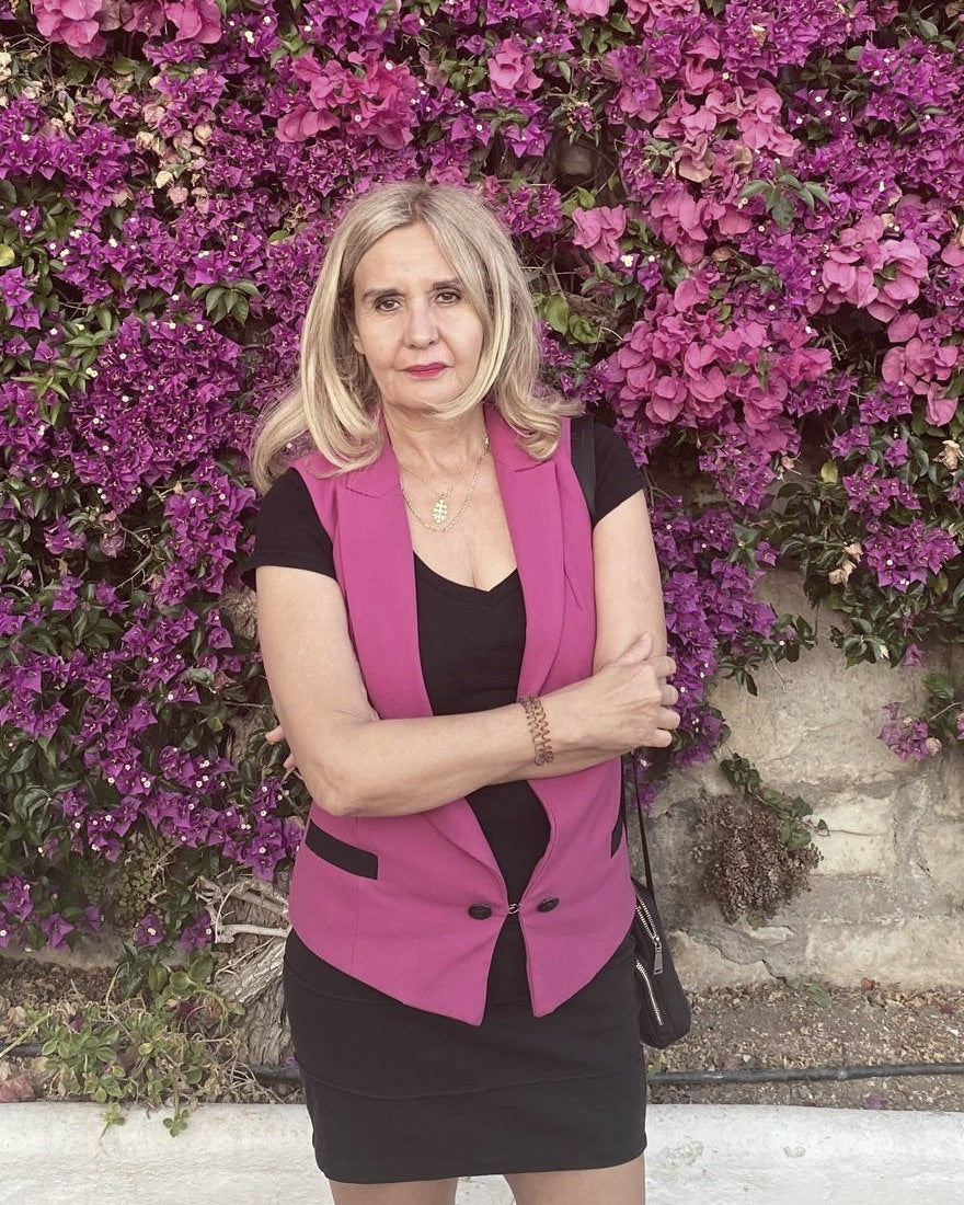 María Luz García Ayán, escritora de los cuentos de Cuentos MLZ